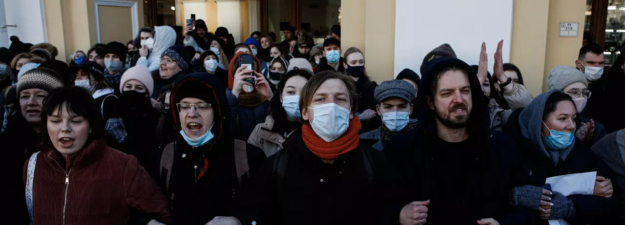 Hold All Politicians Accountable for Waging War, Not Just Putin