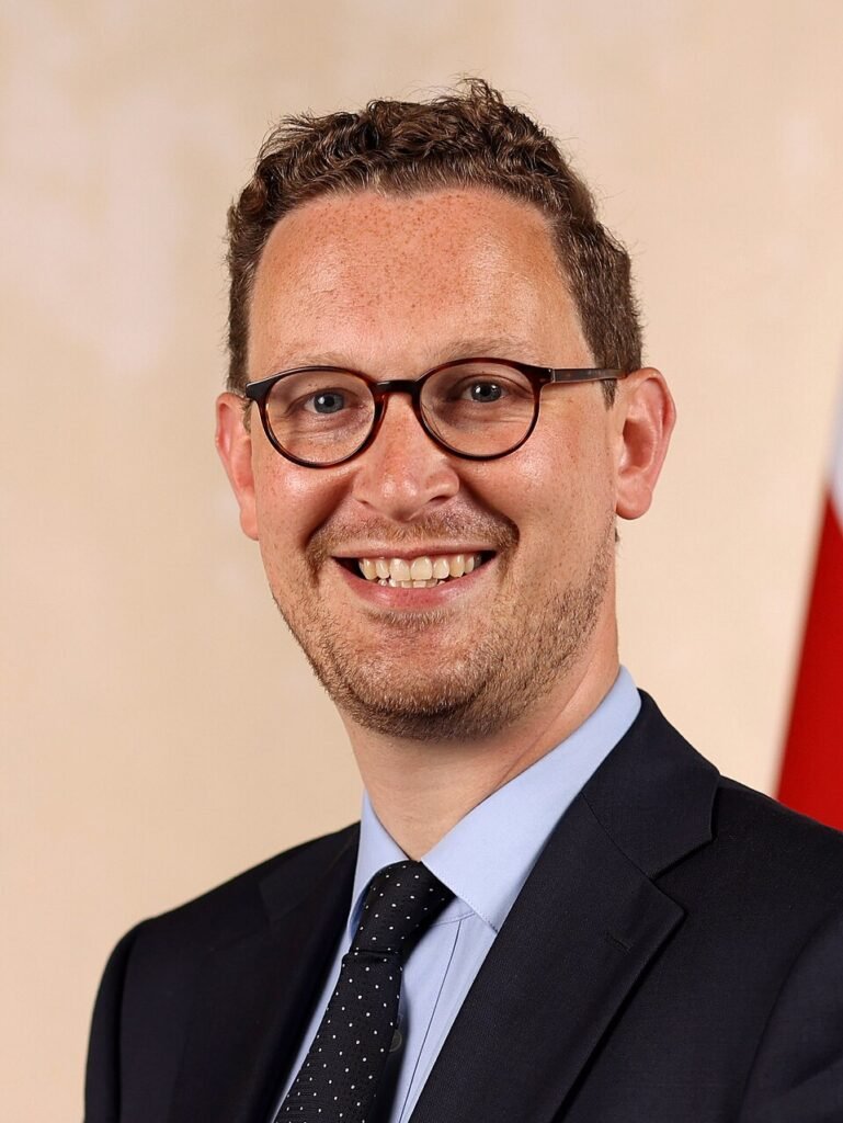 Blairites to the Rescue: Starmer Reshuffle Imports Old Guard to Fix A Failing Government